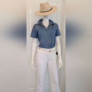 Cabin Creek Safari Denim Animal Embroidered Button Up Short Sleeve Shirt Small